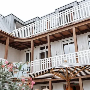 Paradis Зандфорт